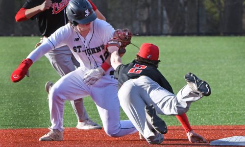 St. John’s Prep rallies late to edge St. John’s (Shrewsbury)