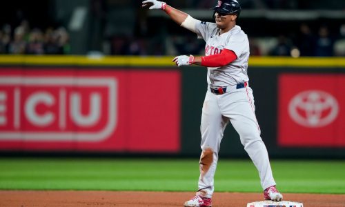 Red Sox lineup: Devers out for third consecutive game, Criswell debuts