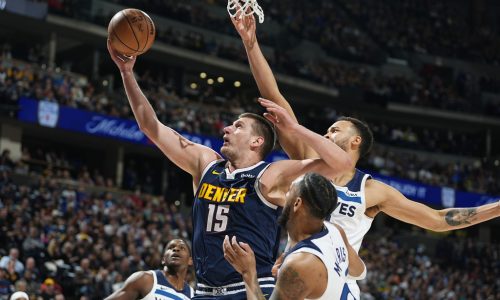 Minnesota blitzed late in loss to Denver that likely costs Wolves No. 1 seed in West