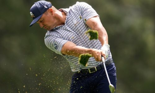 DeChambeau puts on a Masters clinic and takes a 1-shot lead over Scottie Scheffler