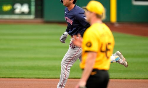 Triston Casas exits Red Sox game after 1 at-bat