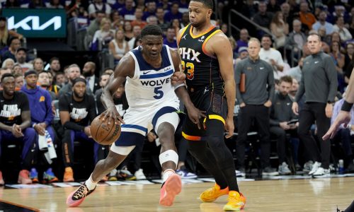 Timberwolves blowout Suns in Phoenix to go up 3-0, now one win away from first series win since 2004