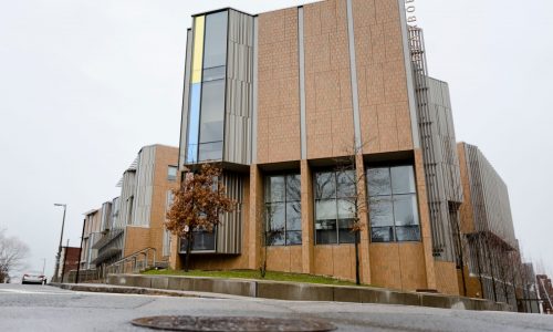 Building contractor to meet with district officials at Boston school that smells like ‘poop’