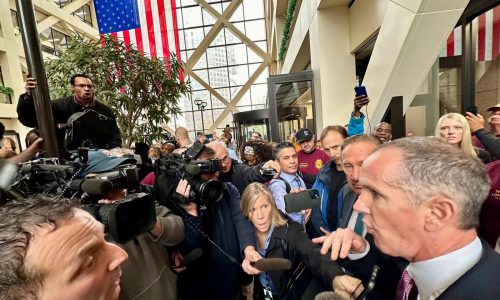 Supporters, opponents of state trooper charged with murder face off at Minneapolis courthouse