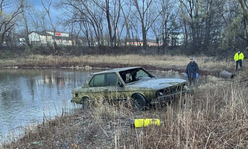 Nothing fishy about BMW submerged in Burnsville pond for 20-plus years, sheriff says