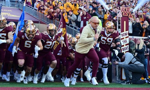 Gophers football adds transfer commitment from Clemson defensive end
