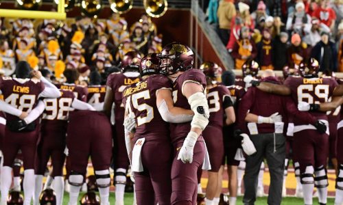 Gophers offensive lineman Logan Purcell enters NCAA transfer portal