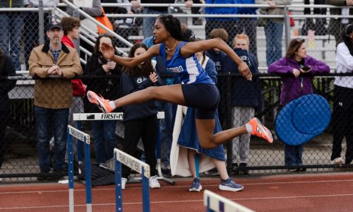 Division 1 track relays: Heavyweights take care of business