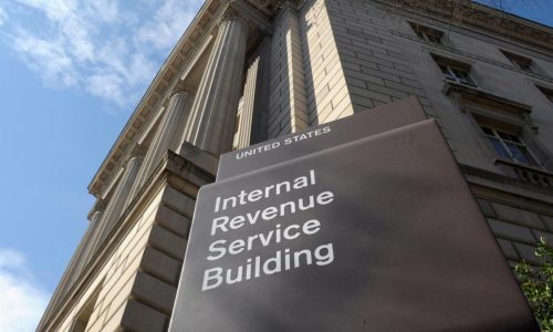 Boston IRS agent charged with tax fraud