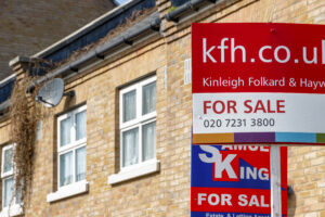 House Prices Rise for Second Month in a Row