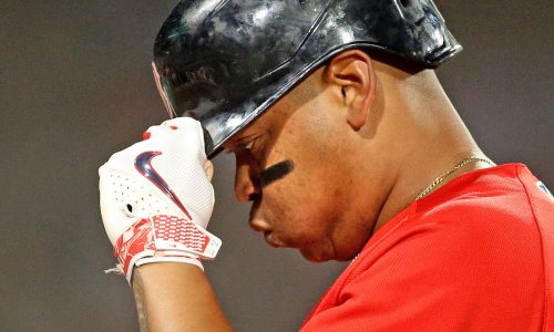 Shoulder keeps Devers out of lineup, injury bug strikes newest Red Sox infielder