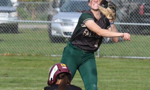 Case softball squad wins tense 1-0 thriller vs. Dighton-Rehoboth