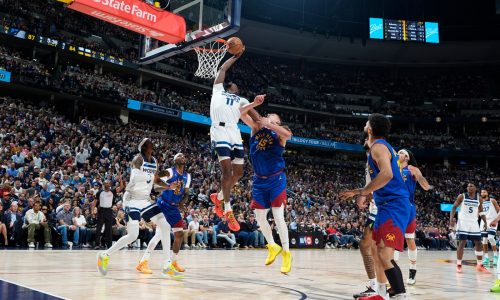 Timberwolves out-execute Nuggets late to take Game 1
