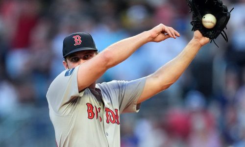 Red Sox strand 13 runners, waste Kutter Crawford gem in 4-2 loss to Braves