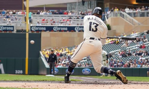 Twins blow out Mariners to secure another series win