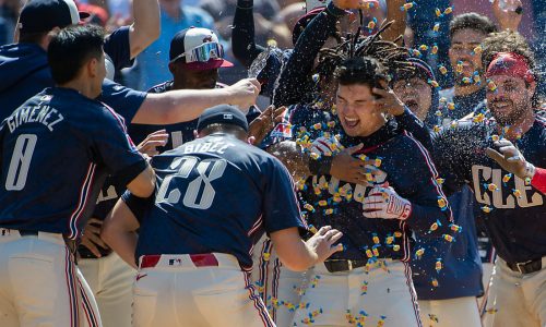 Twins walked off by Cleveland in sixth straight loss