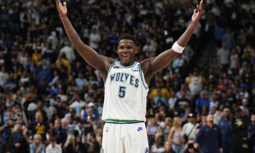 Timberwolves rally from 20-point deficit to knock off Denver, reach first West Finals since 2004