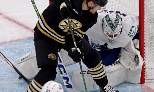 Bruins notebook: James van Riemsdyk no stranger to Garden Game 7s