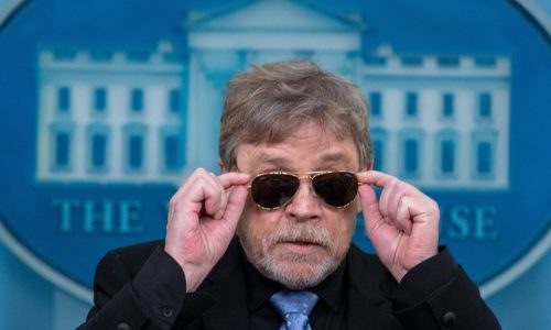 ‘Star Wars’ actor Mark Hamill drops by White House for a visit with ‘Joe-bi-Wan Kenobi’