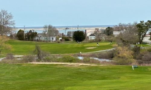 Tee Thursday: Hills and thrills at Chatham Seaside Links