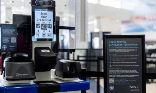 Senators want limits on the government’s use of facial recognition technology for airport screening