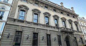 Garrick Club Votes to Admit Women After 193-Year Exclusion