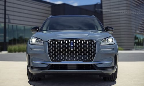 USA April 2024: Toyota (+15.2%), Lincoln (+24.2%) impress in negative market