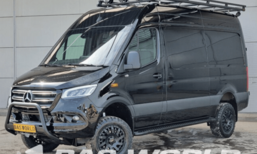 Discover the Ultimate Comfort: A Customized Mercedes Sprinter 319 CDI Van