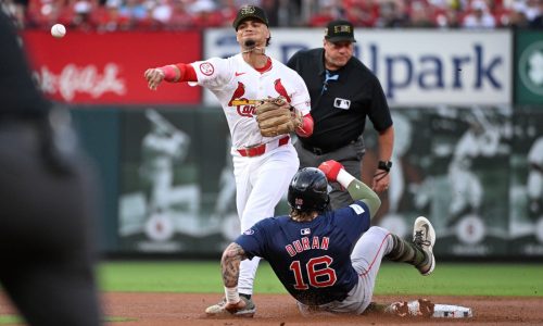 Red Sox under .500 after giving up season-high 10 runs to Cardinals