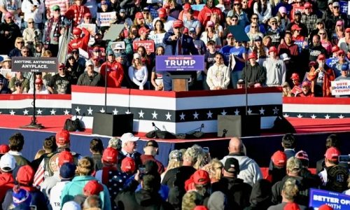 Trump Rally Draws Tens of Thousands in Blue State New Jersey