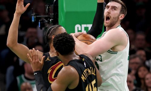 Luke Kornet gives Celtics ‘tremendous’ lift off bench in Game 1 blowout of Cavs