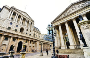 UK interest rates remain at 16-year high of 5.25%