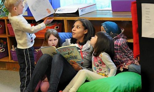 AmeriCorps seeks more tutors as Minnesota children fall behind in reading and math