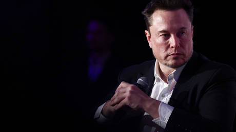 Musk’s X replaces key executive – FT