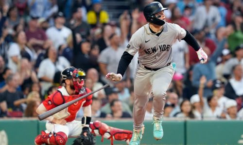 Watch: Alex Verdugo homers on first at-bat back at Fenway with Yankees