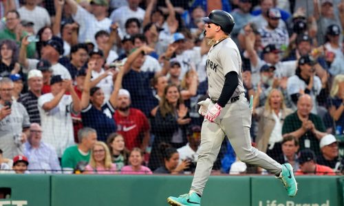 Alex Verdugo gets revenge, leads Yankees past Red Sox 8-1 in return to Fenway Park