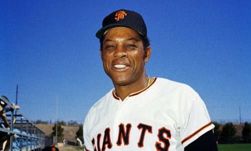 Baseball mourns one of its greatest, Willie Mays