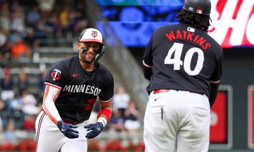 Twins storm back in ninth but fall in extras to Rays