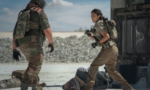 Jessica Alba brings fighting skills to ‘Trigger Warning’