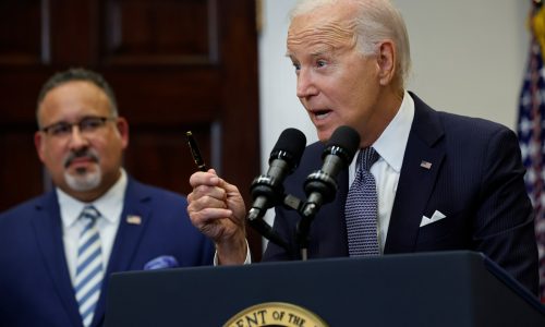 Editorial: Courts again block Biden’s student loan scheme