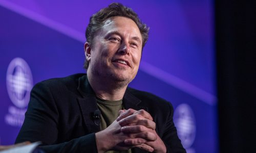 Elon Musk predicts robots, not cars, are Tesla’s $20 trillion future