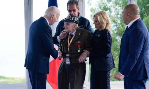 Biden calls for solidarity with Ukraine at D-Day anniversary ceremony near the beaches of Normandy