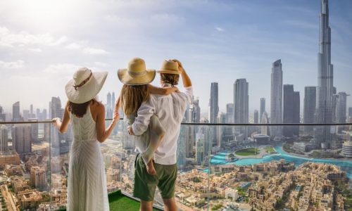 There are new digital nomads on the block: families