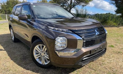 Ukraine May 2024: Mitsubishi (+177.1%), Kia (+95.1%) impress in shy market (+7.9%)