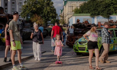 Trudy Rubin: Ukraine’s volunteer spirit buoys its fight against Russia