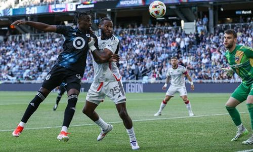 Short-handed Loons have tough task at Dallas