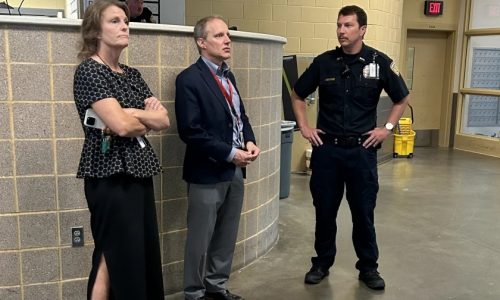 Minnesota Secretary of State visits Faribault prison to talk about voting rights