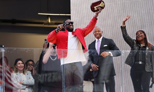 Sean ‘Diddy’ Combs returns Key to New York City at mayor’s request