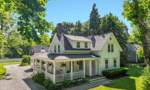 Hot Property: Chill, charm in Cotuit