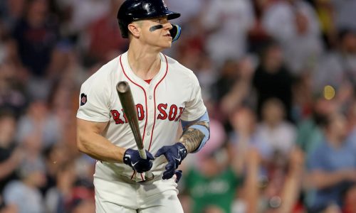 Red Sox lineup’s season-high 7 doubles, O’Neill’s Monster HR clinch series win over Phillies